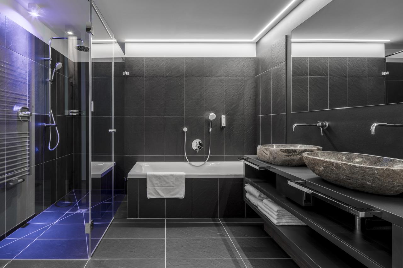 Hotel Conturines Сан-Кассиано Экстерьер фото